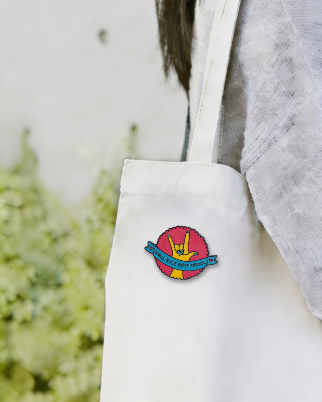Enamel Pin - Girls Rule